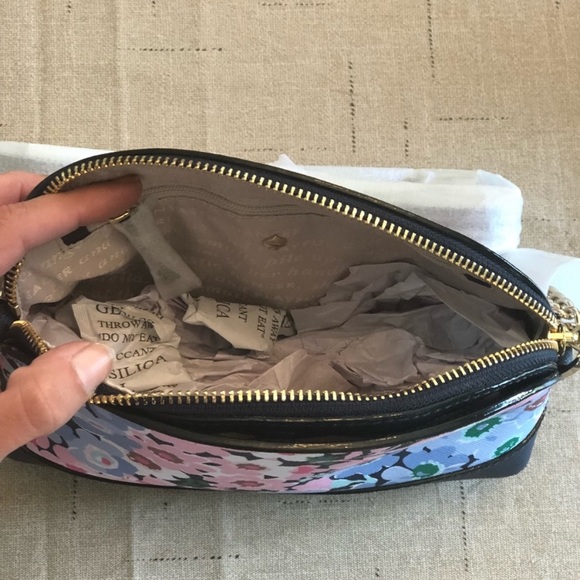 Kate spade floral cross body purse - Picture 3 of 5